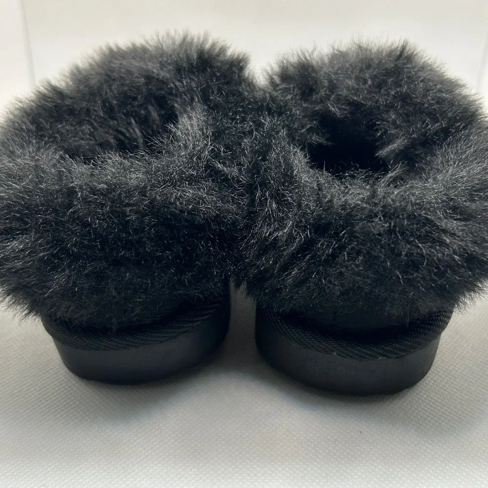 Black Suede Faux Fur Lined kids Boots Size 5 Target Winter Pull On‎ Outdoor